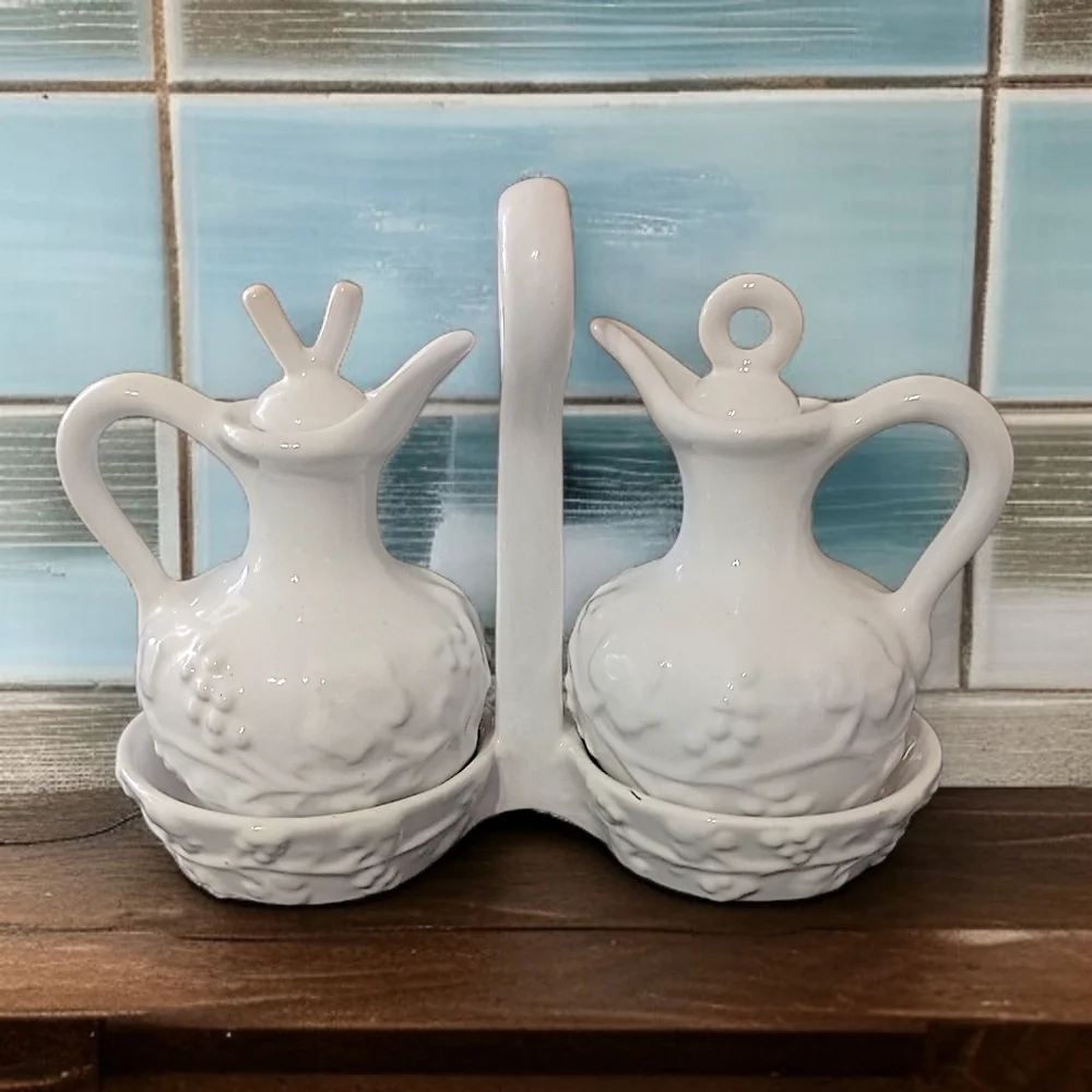 PV Italy Pottery Cruet Set White Oil Vinegar‎ Carrier Embossed Peasant Village